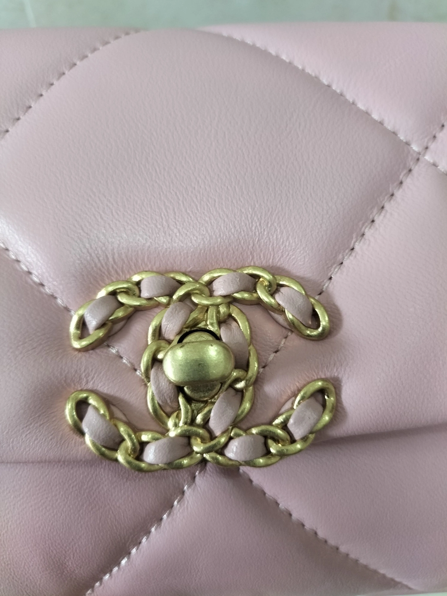 Chanel AAA Quality Messenger Bags For Women Timeless 8523
