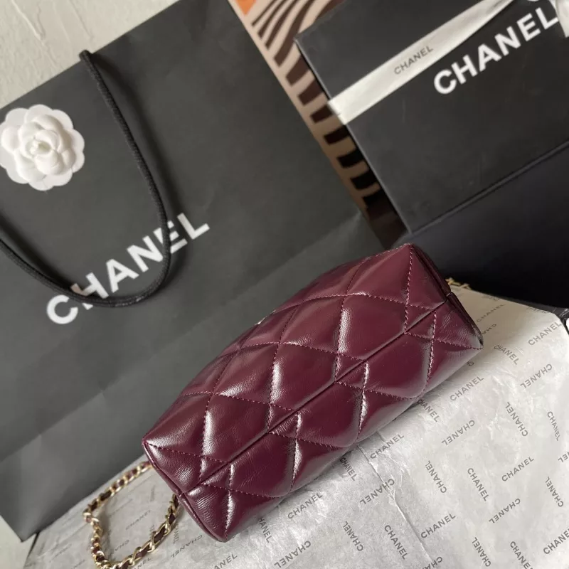 Chanel AAA Quality Messenger Bags For Women Timeless 9732