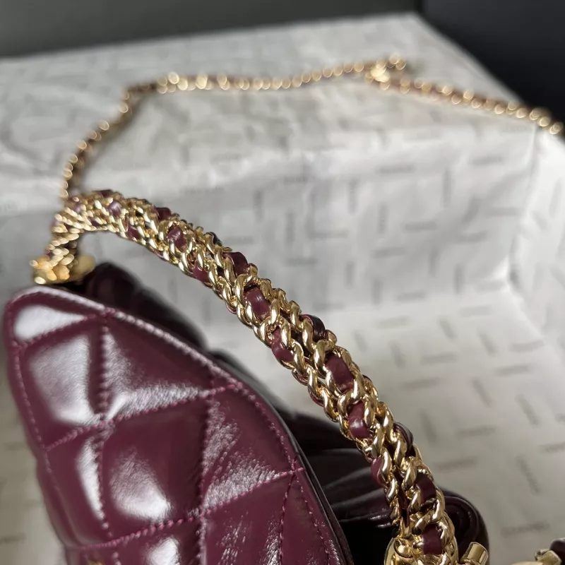 Chanel AAA Quality Messenger Bags For Women Timeless 9732