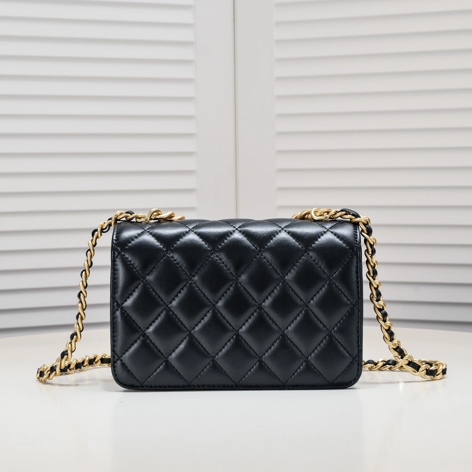 Chanel AAA Quality Messenger Bags For Women TopPick 6449