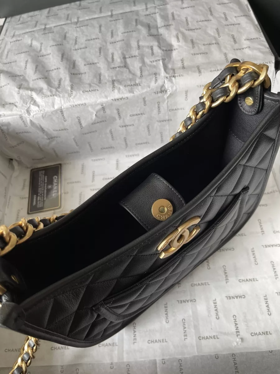 Chanel AAA Quality Messenger Bags For Women Trendy 3607