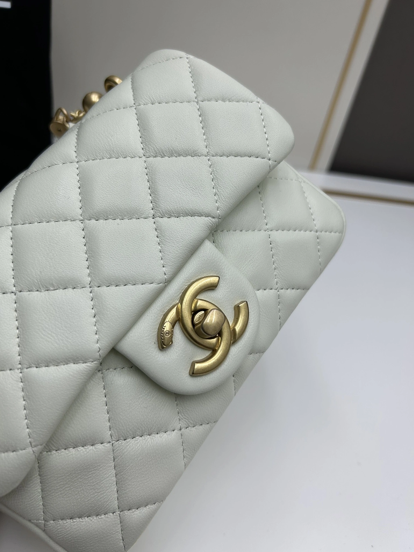 Chanel AAA Quality Messenger Bags For Women Trendy 6594