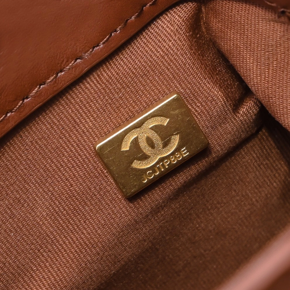 Chanel AAA Quality Messenger Bags For Women UrbanStyle 2070