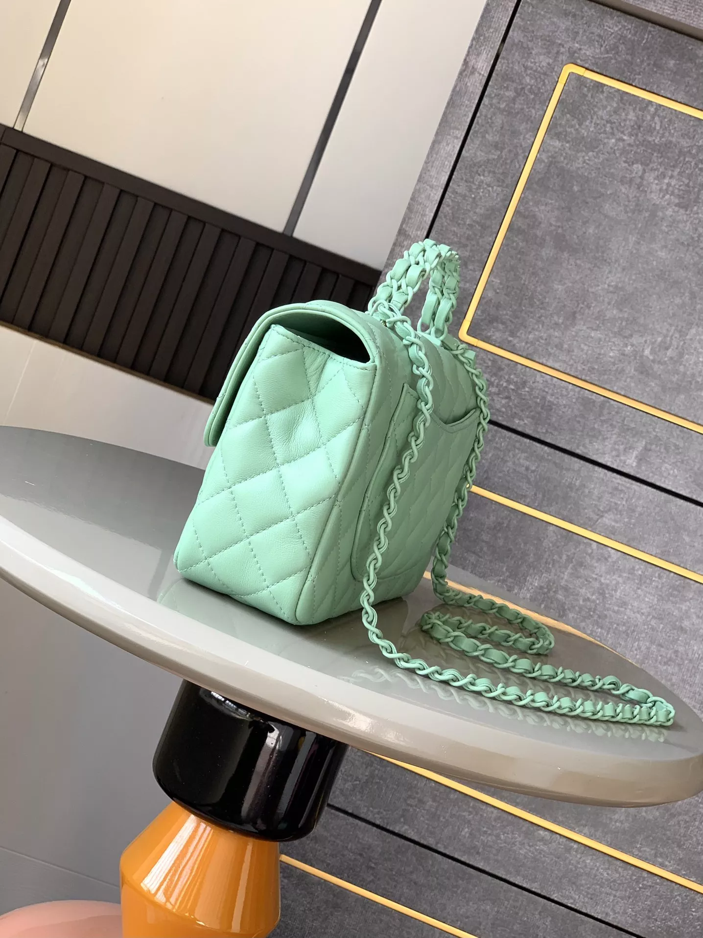 Chanel AAA Quality Messenger Bags For Women UrbanStyle 3472