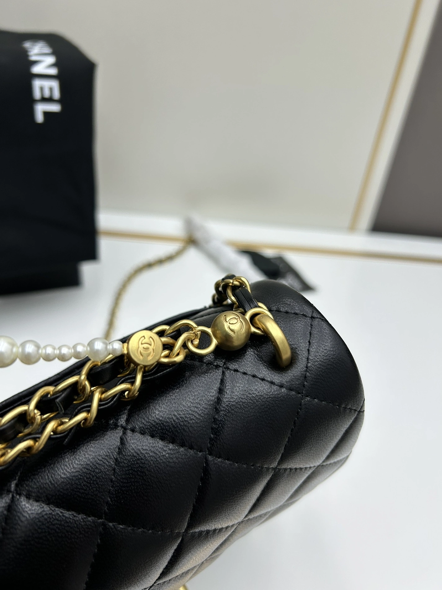 Chanel AAA Quality Messenger Bags For Women Versatile 9270