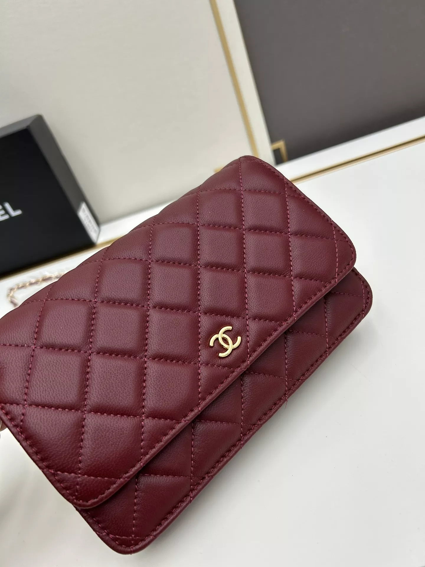Chanel AAA Quality Messenger Bags For Women Vibrant 6865