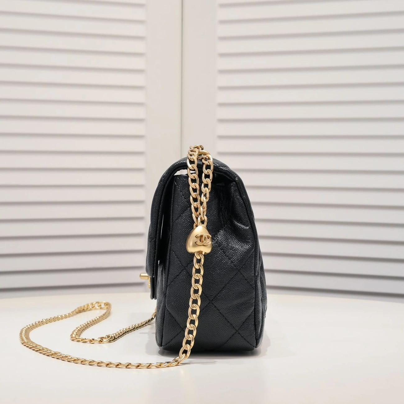 Chanel AAA Quality Messenger Bags For Women WellDesigned 7205