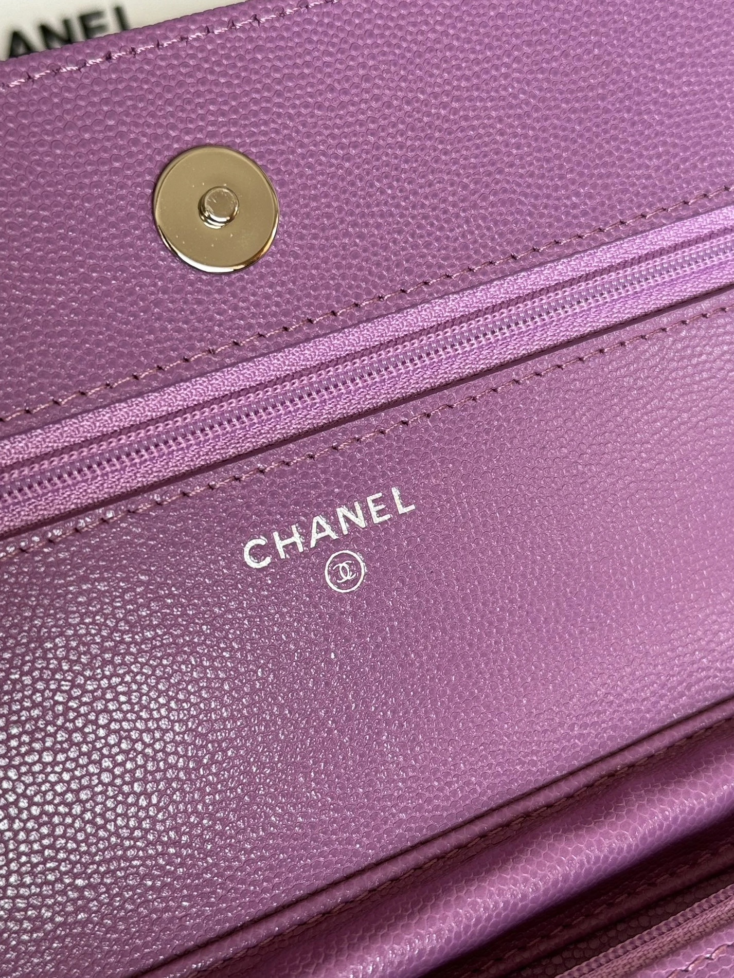 Chanel AAA Quality Messenger Bags In Silver For Women Trendy 7025