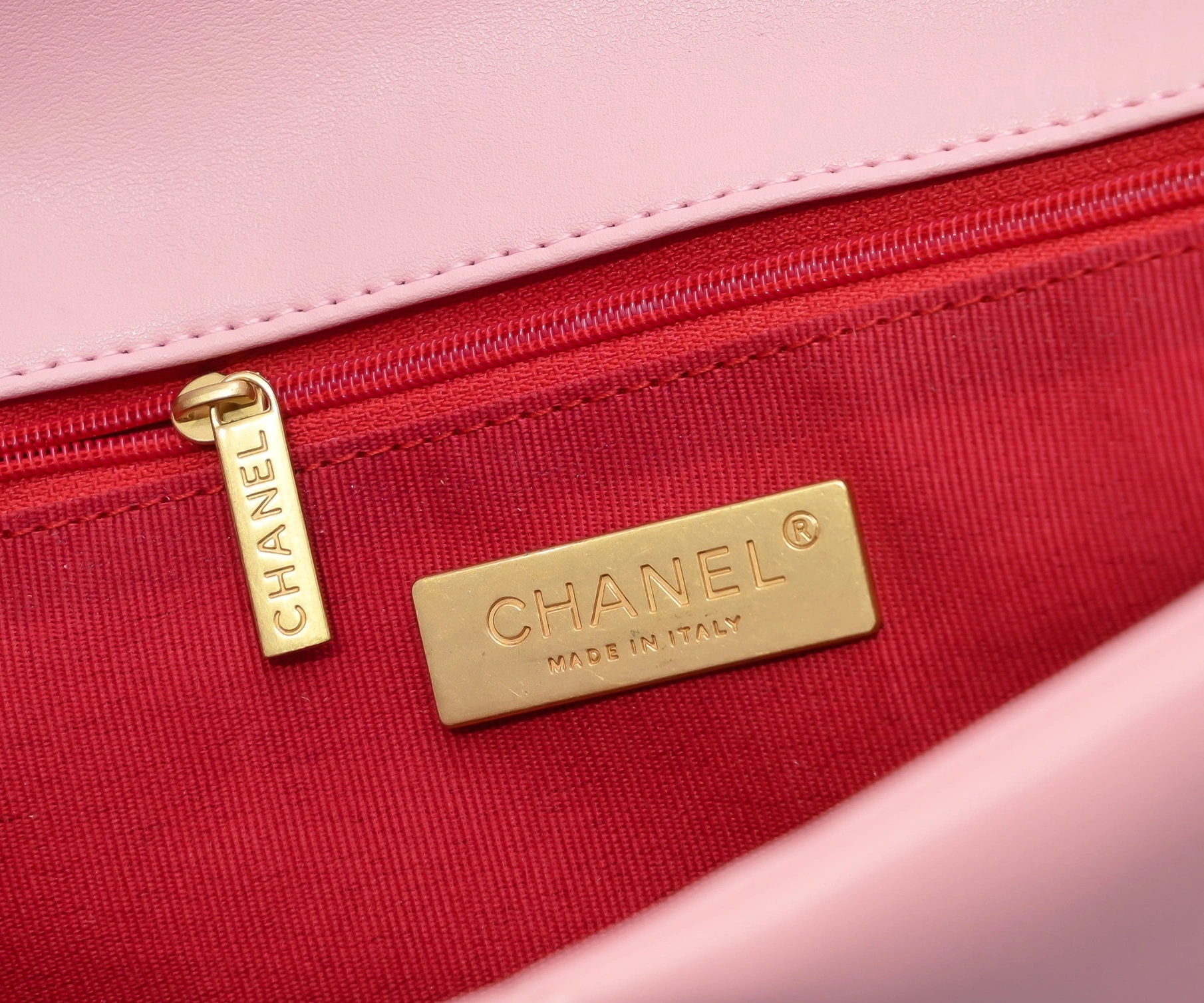 Chanel AAA Quality Messenger Bags Unique 1601