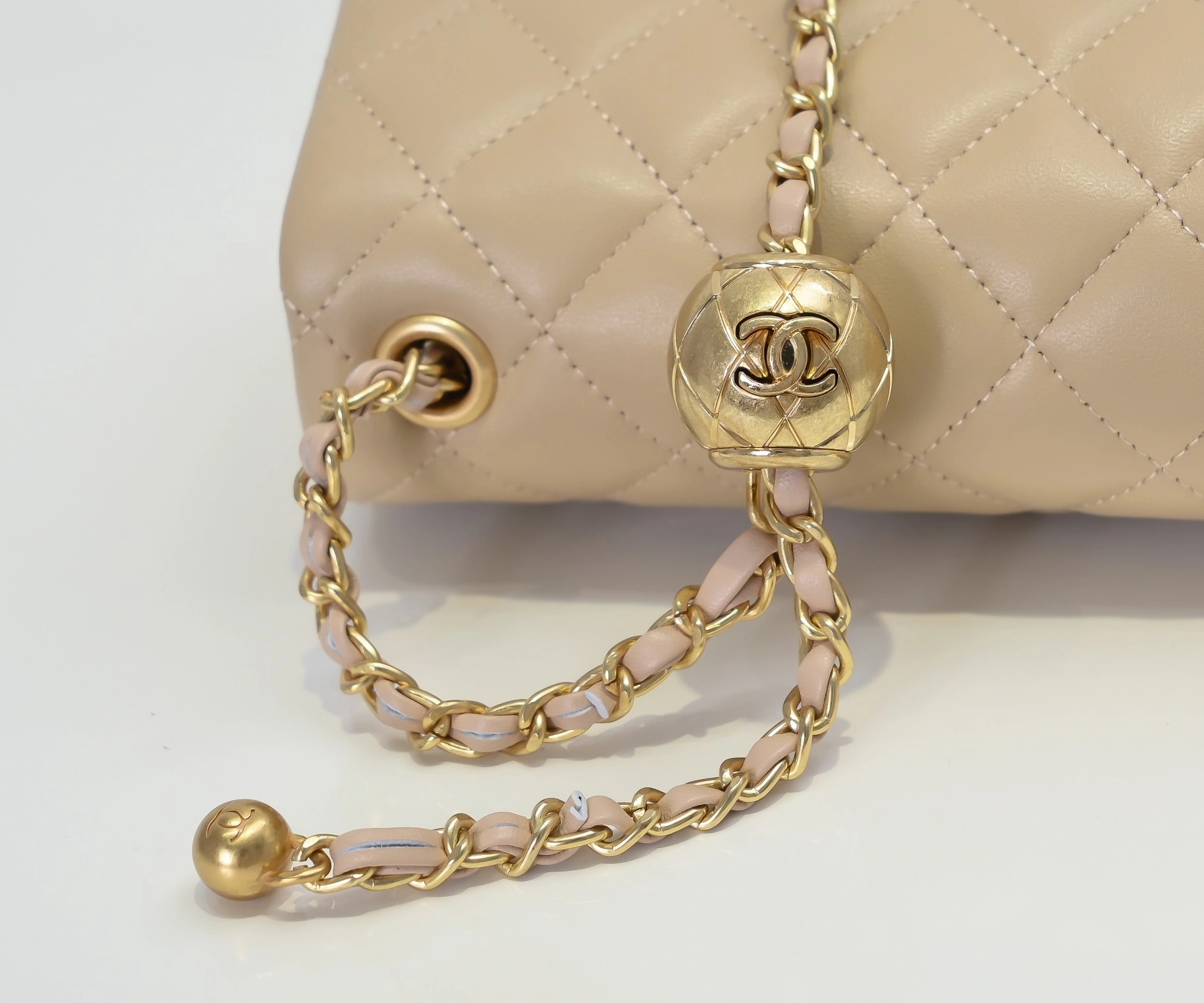 Chanel AAA Quality Messenger Bags WellDesigned 4776