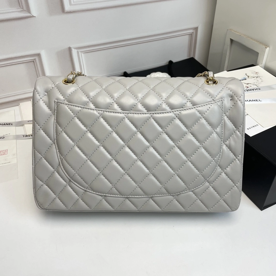 Chanel AAA Quality Shoulder Bags For Women Affordable 3493