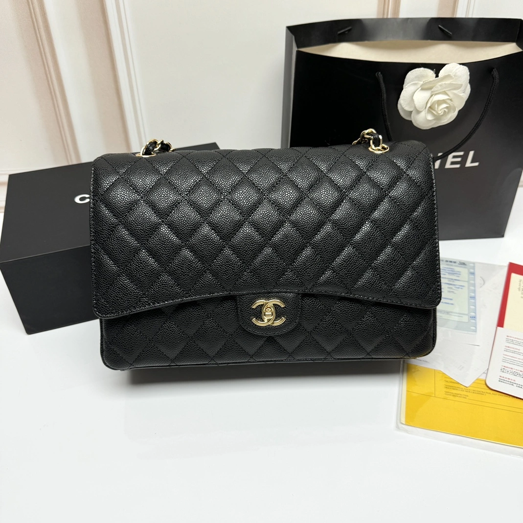 Chanel AAA Quality Shoulder Bags For Women Affordable 5563