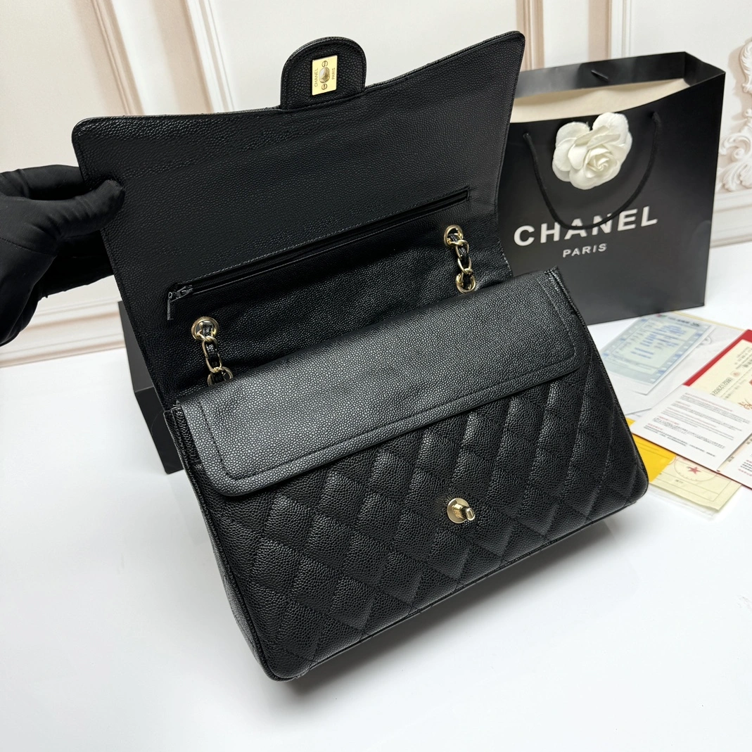 Chanel AAA Quality Shoulder Bags For Women Affordable 5563