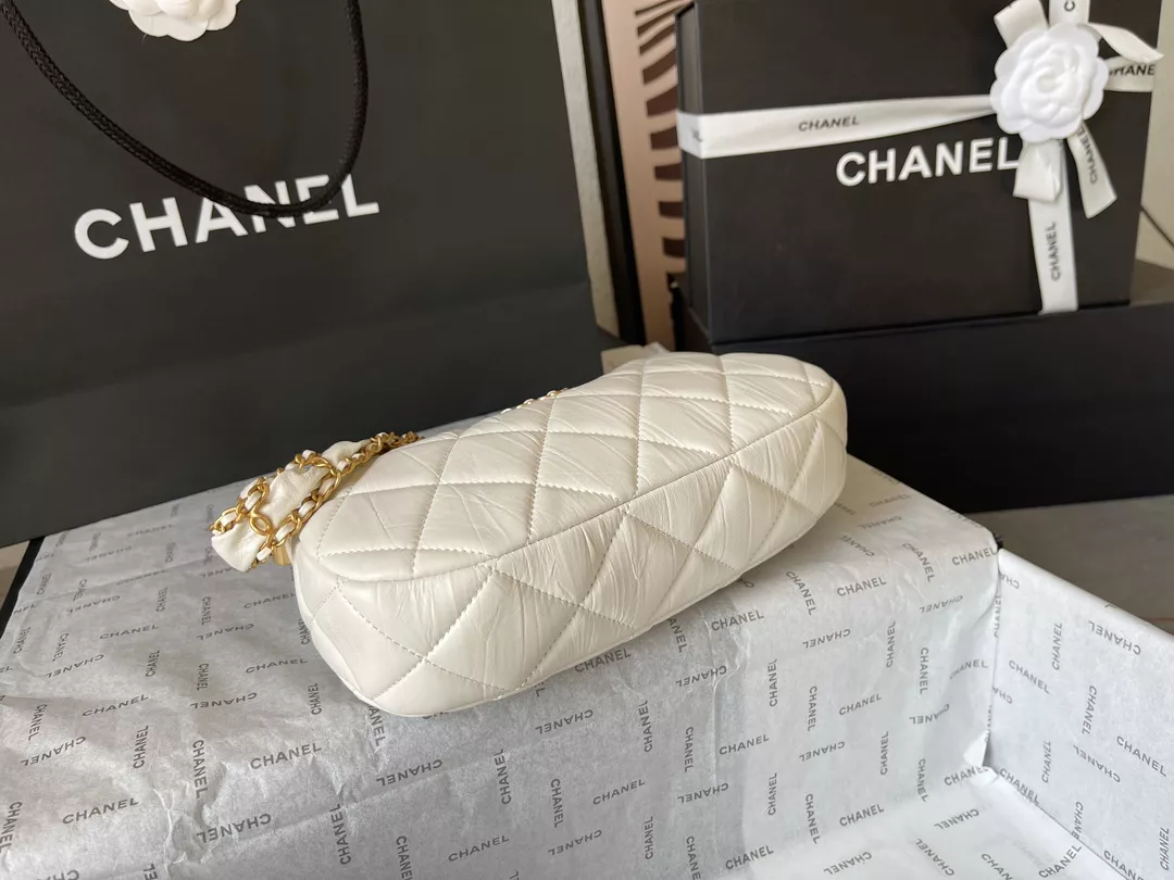 Chanel AAA Quality Shoulder Bags For Women AllSeason 9380