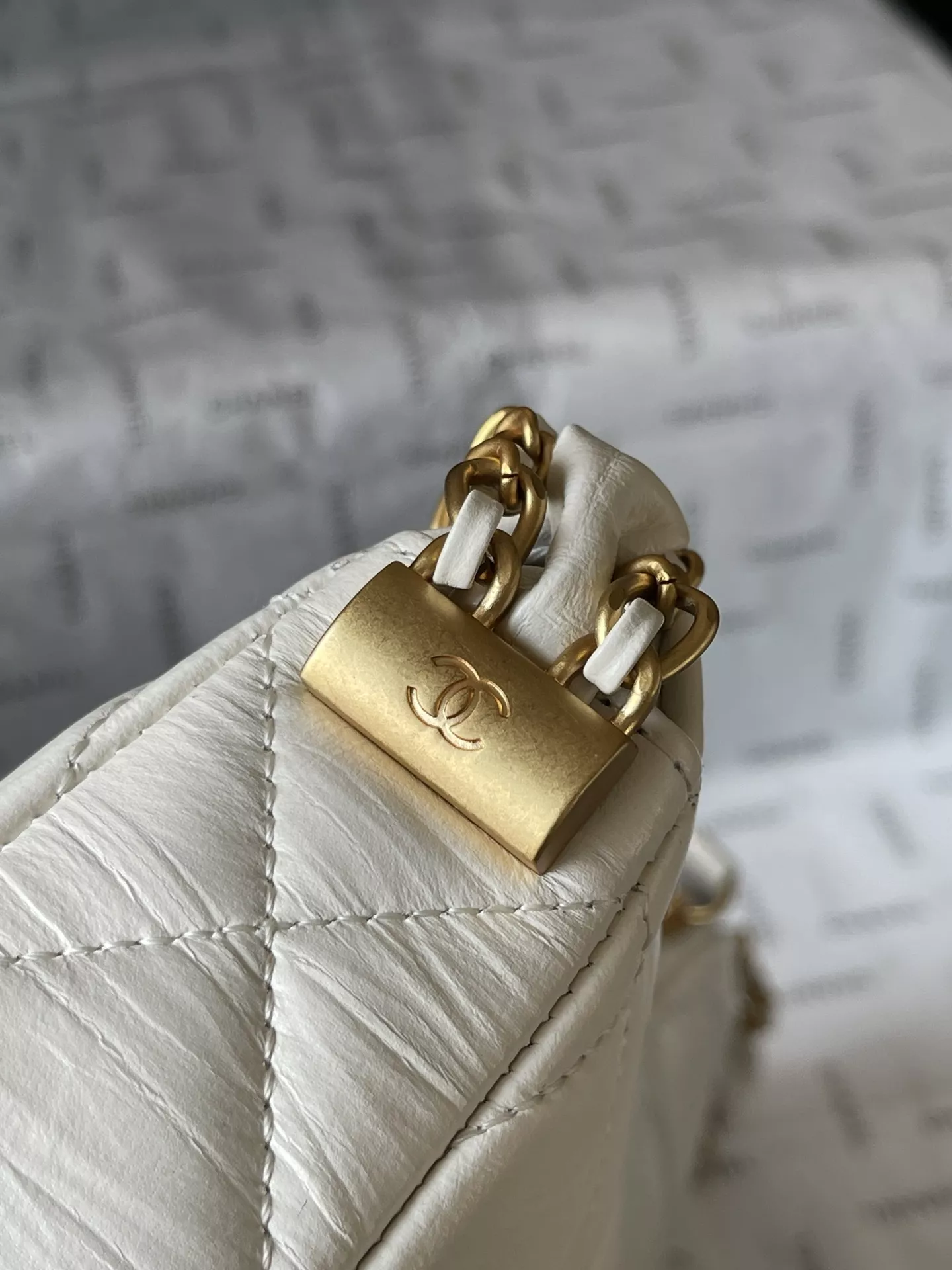Chanel AAA Quality Shoulder Bags For Women AllSeason 9380