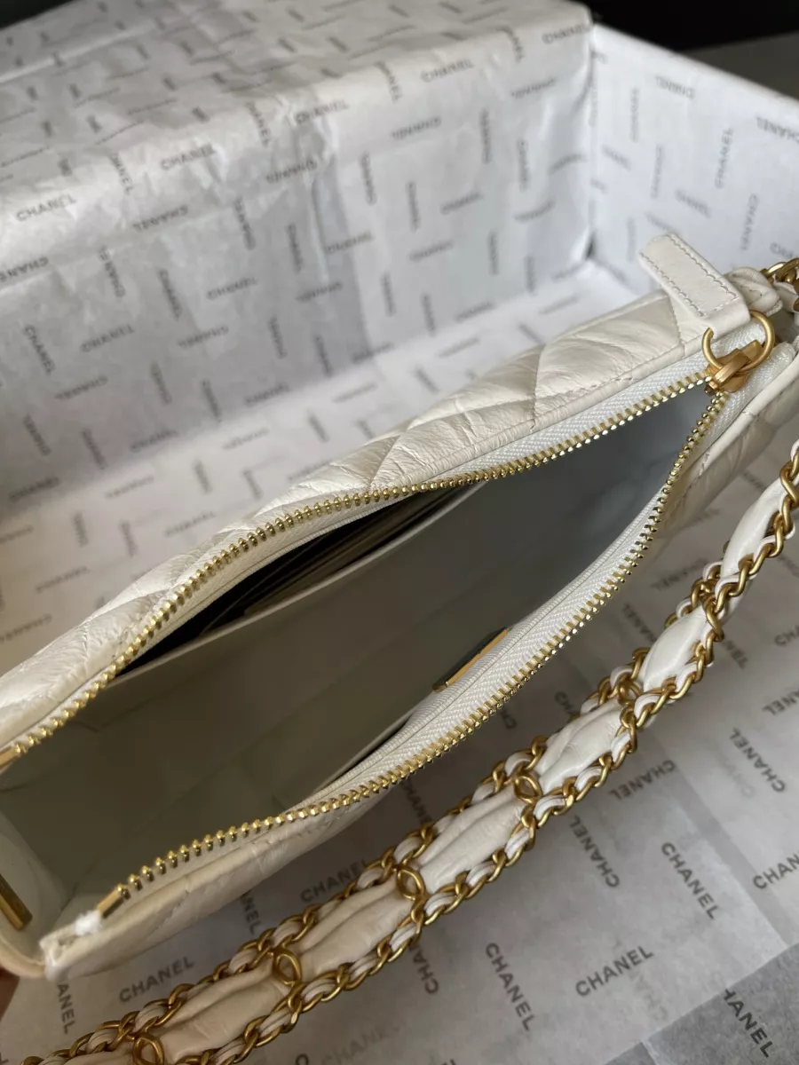Chanel AAA Quality Shoulder Bags For Women AllSeason 9380