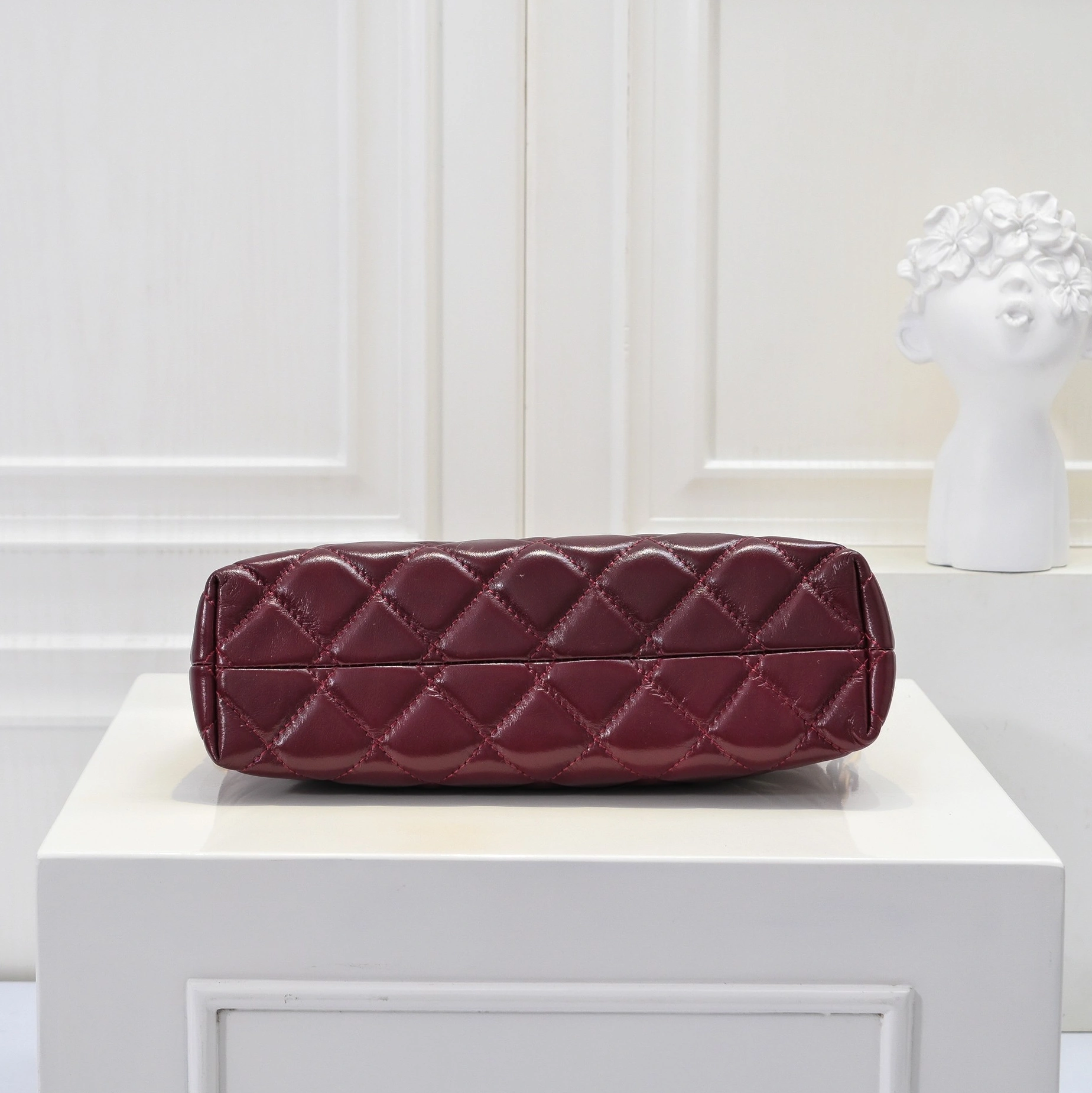Chanel AAA Quality Shoulder Bags For Women AllSeason 976