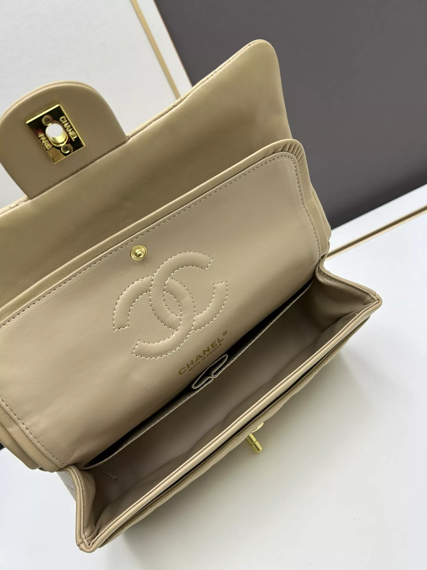 Chanel AAA Quality Shoulder Bags For Women BestValue 1556