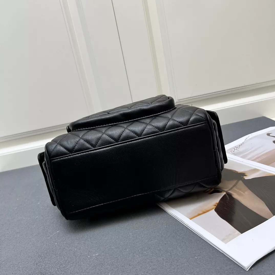 Chanel AAA Quality Shoulder Bags For Women Bold 4854