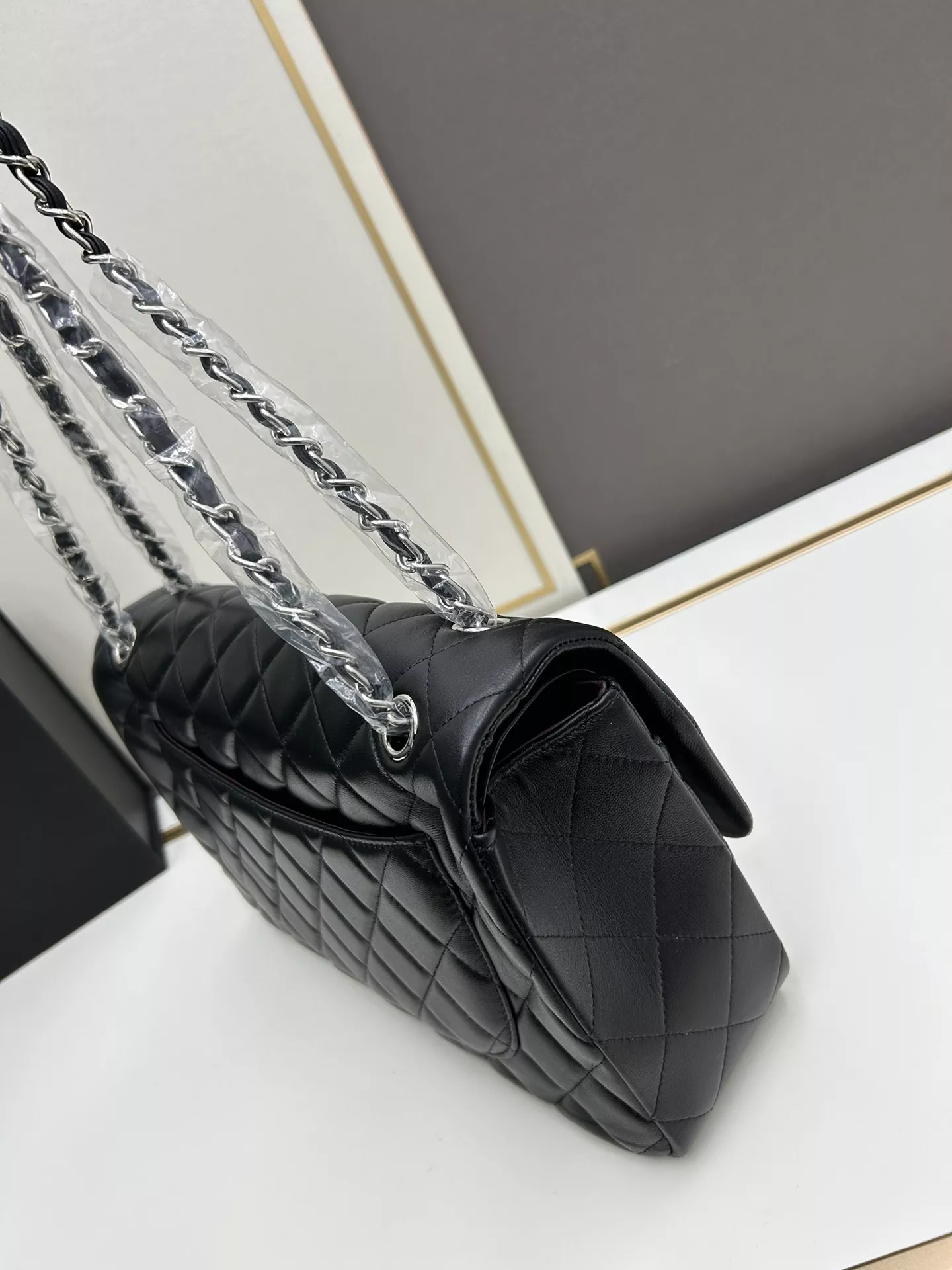 Chanel AAA Quality Shoulder Bags For Women Bright 1157