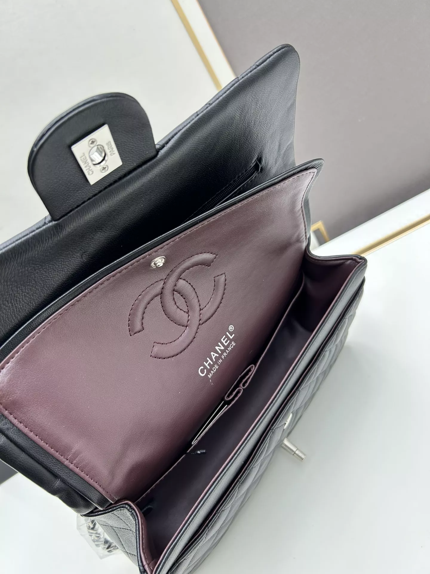 Chanel AAA Quality Shoulder Bags For Women Bright 5702