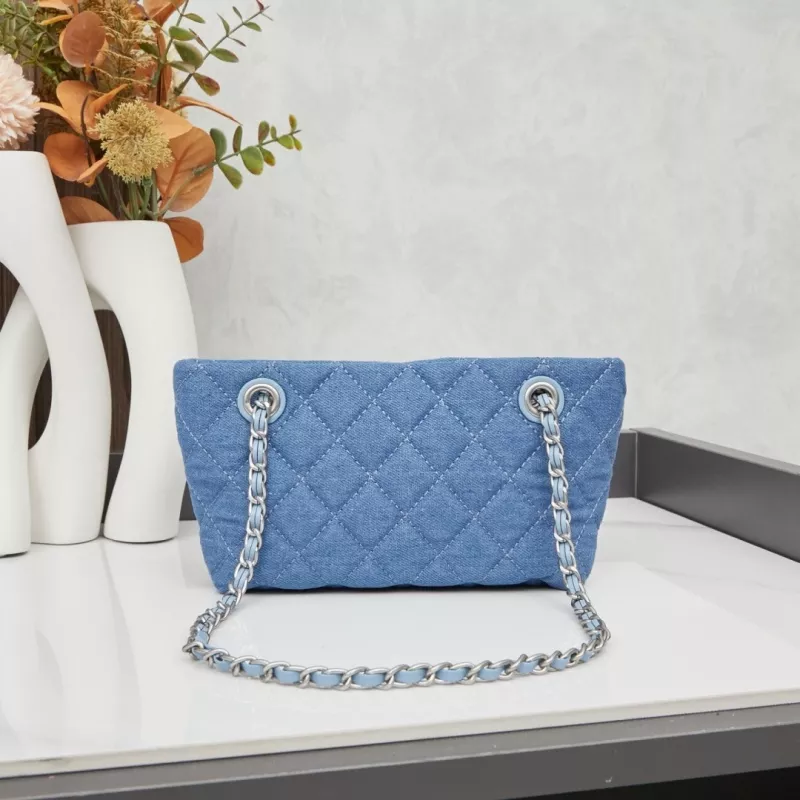 Chanel AAA Quality Shoulder Bags For Women Cozy 1996