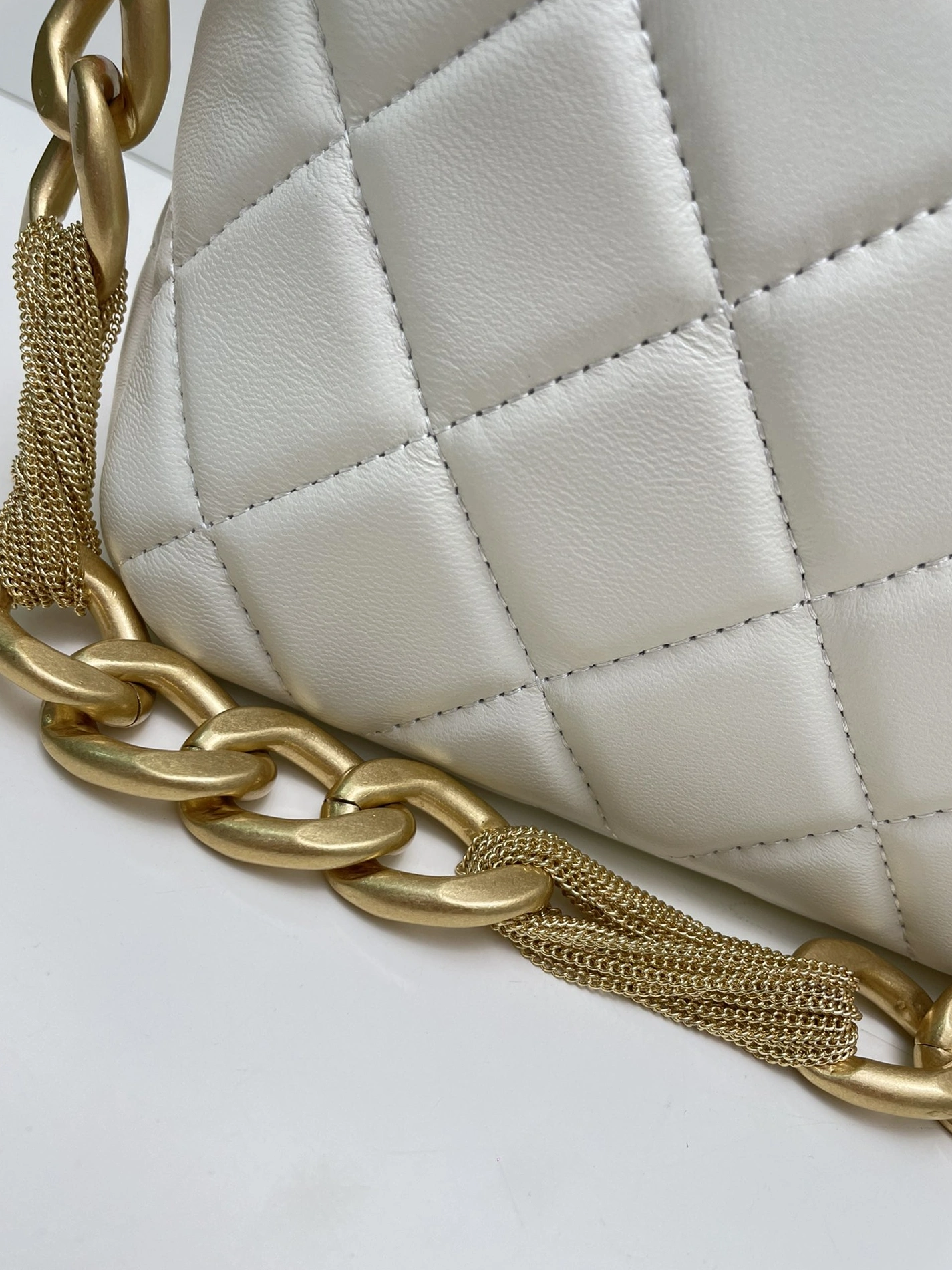 Chanel AAA Quality Shoulder Bags For Women Cozy 4658