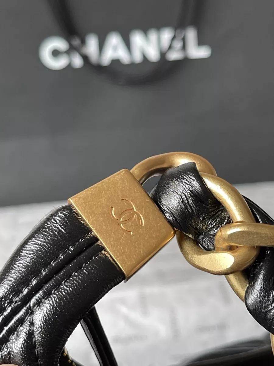 Chanel AAA Quality Shoulder Bags For Women Flexible 3958