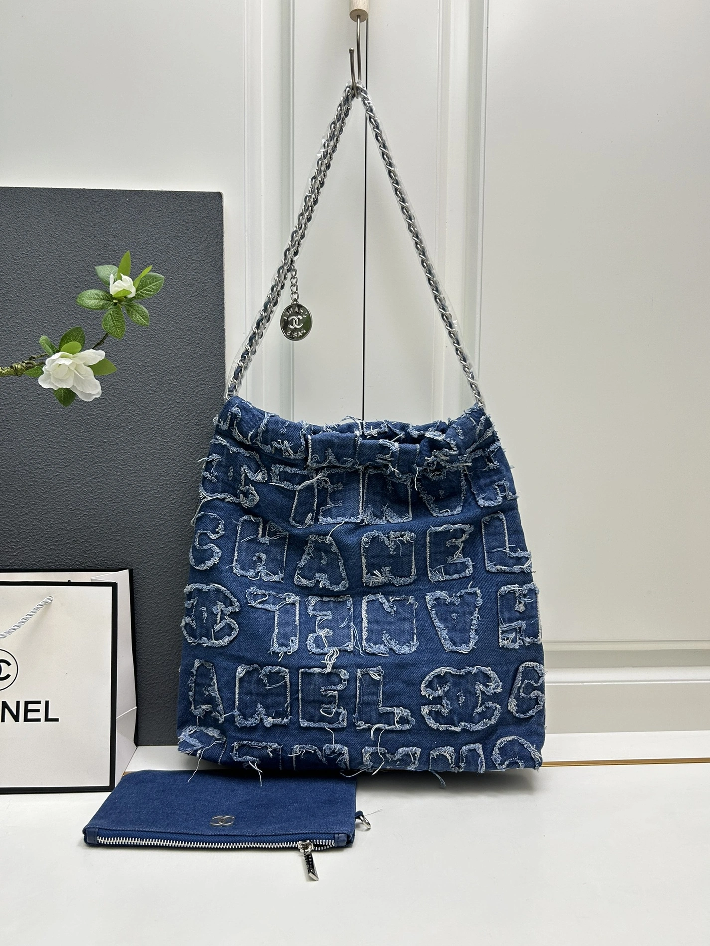 Chanel AAA Quality Shoulder Bags For Women Flexible 9090