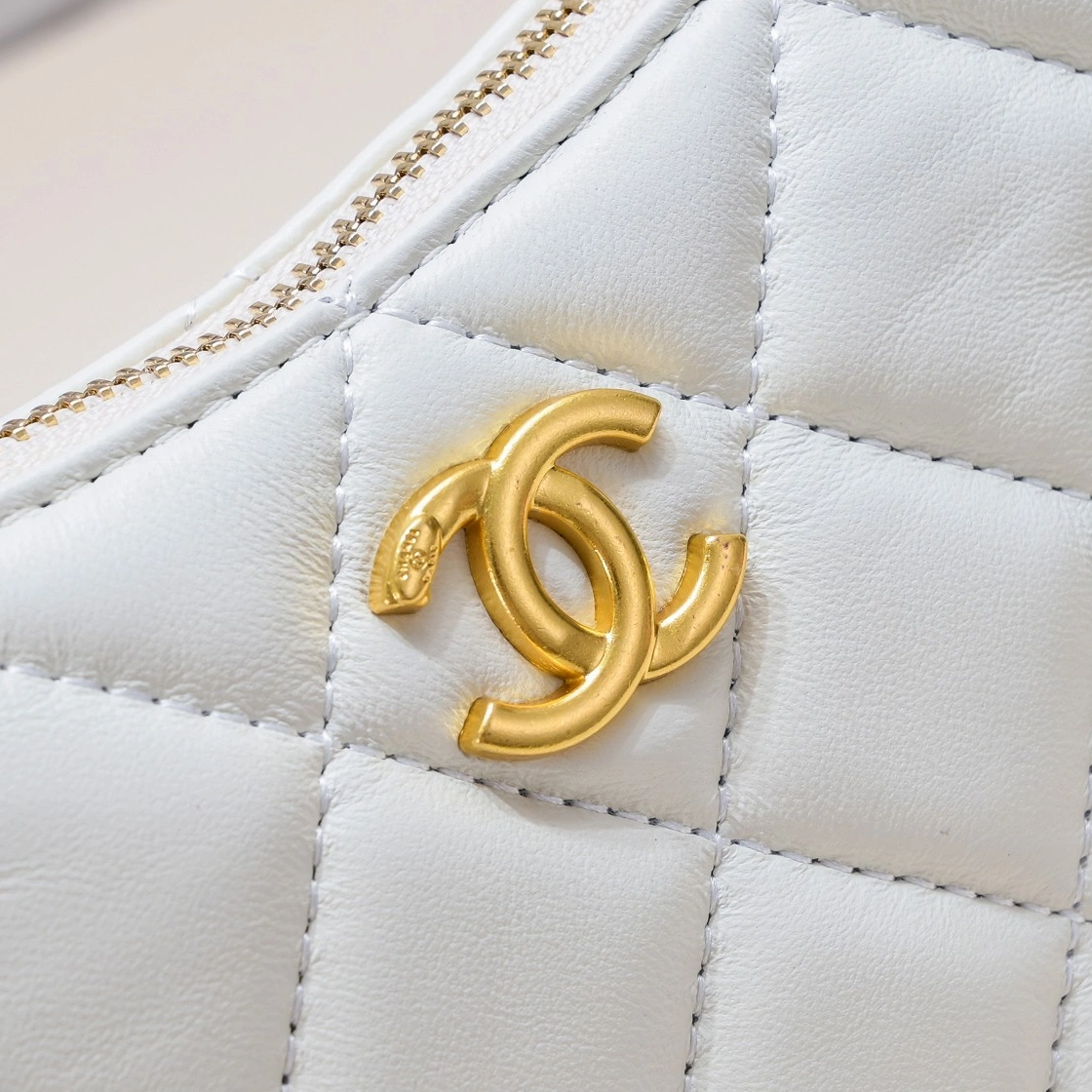 Chanel AAA Quality Shoulder Bags For Women Minimalist 5535