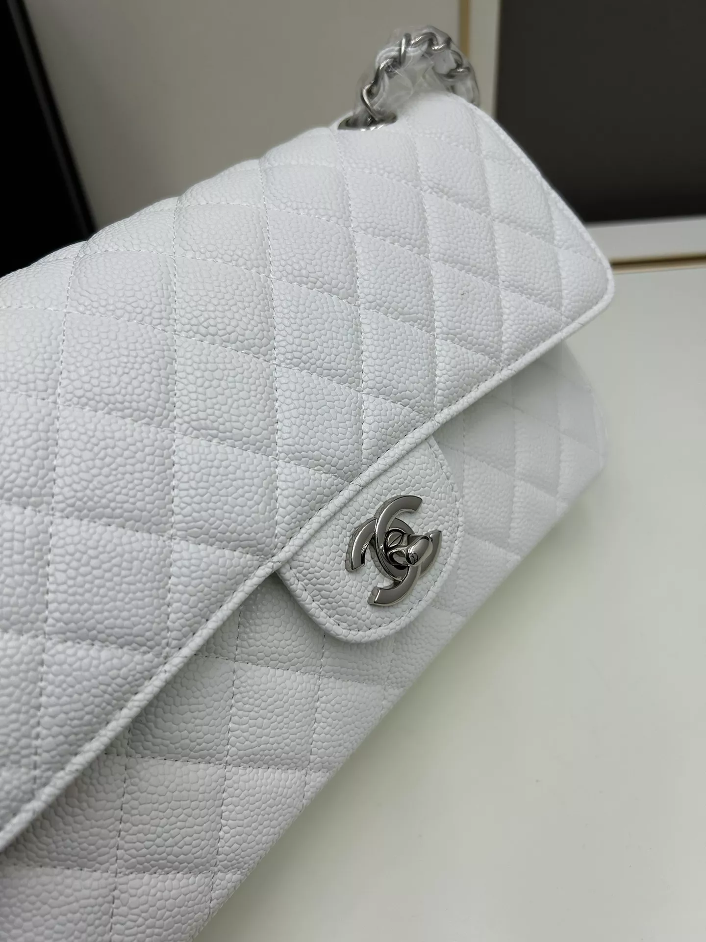 Chanel AAA Quality Shoulder Bags For Women Minimalist 7339