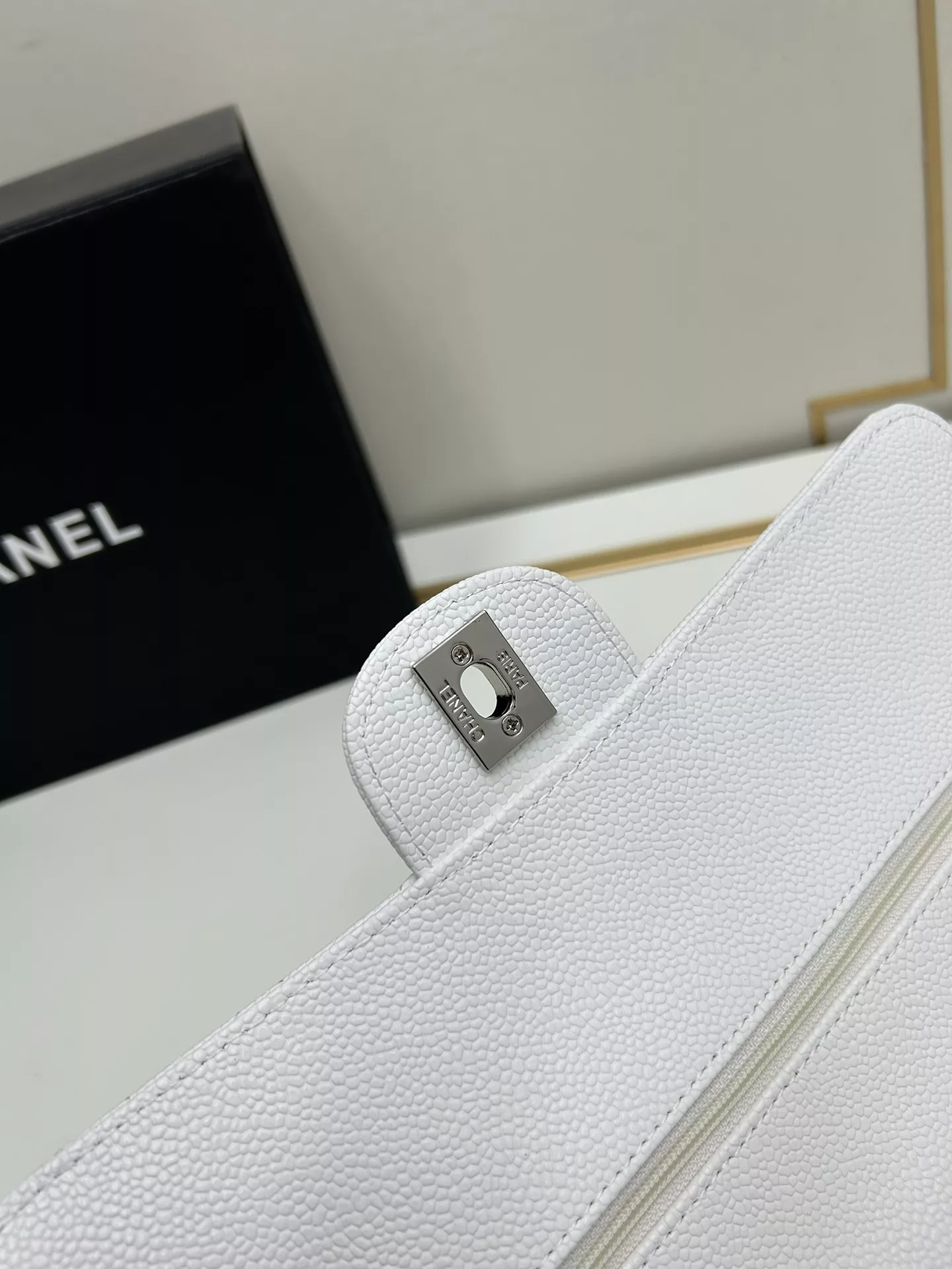 Chanel AAA Quality Shoulder Bags For Women Minimalist 7339