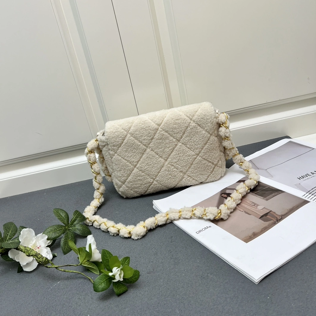 Chanel AAA Quality Shoulder Bags For Women Minimalist 8598