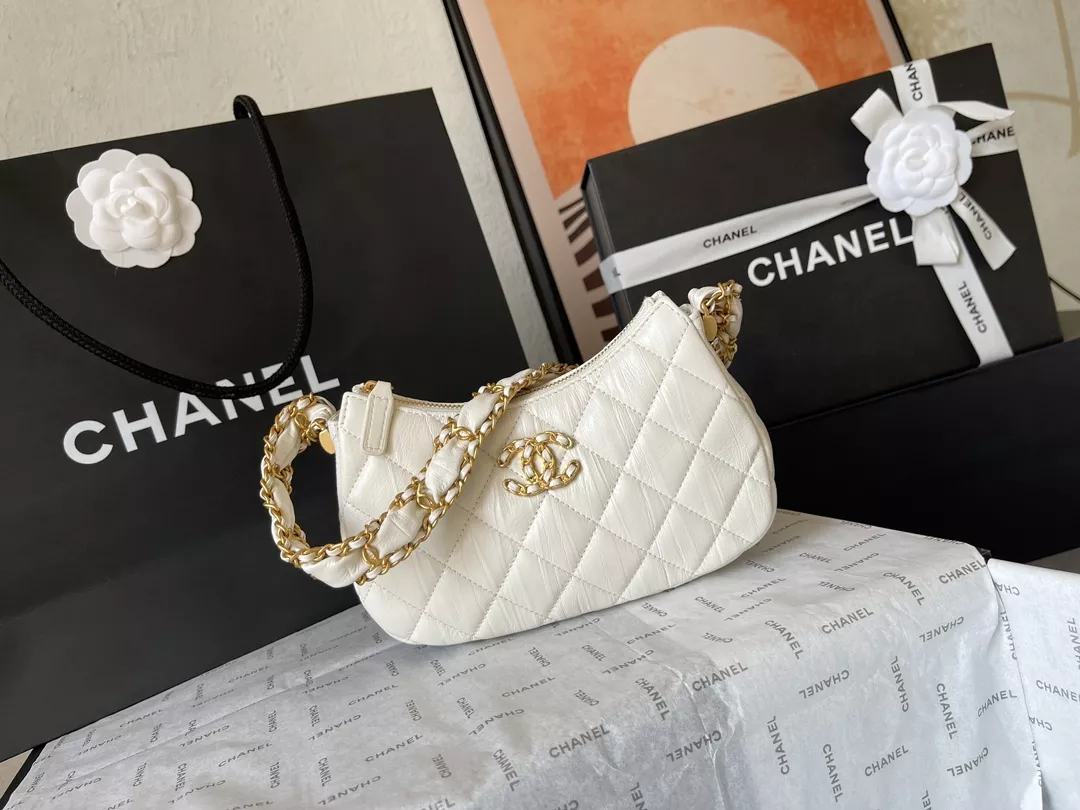 Chanel AAA Quality Shoulder Bags For Women Modern 4803