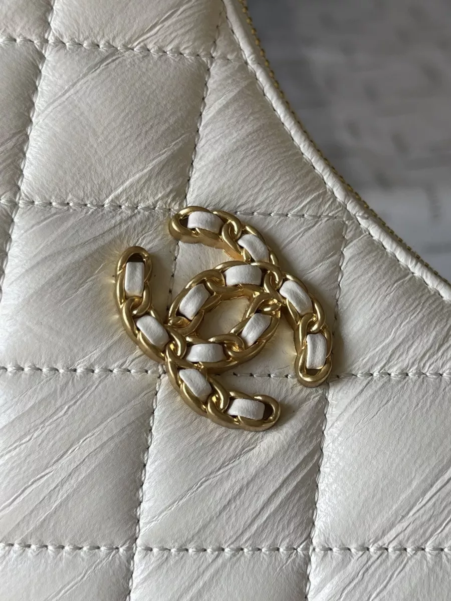 Chanel AAA Quality Shoulder Bags For Women Modern 4803
