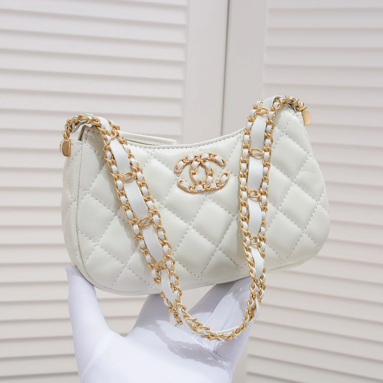 Chanel AAA Quality Shoulder Bags For Women ModernLook 7284