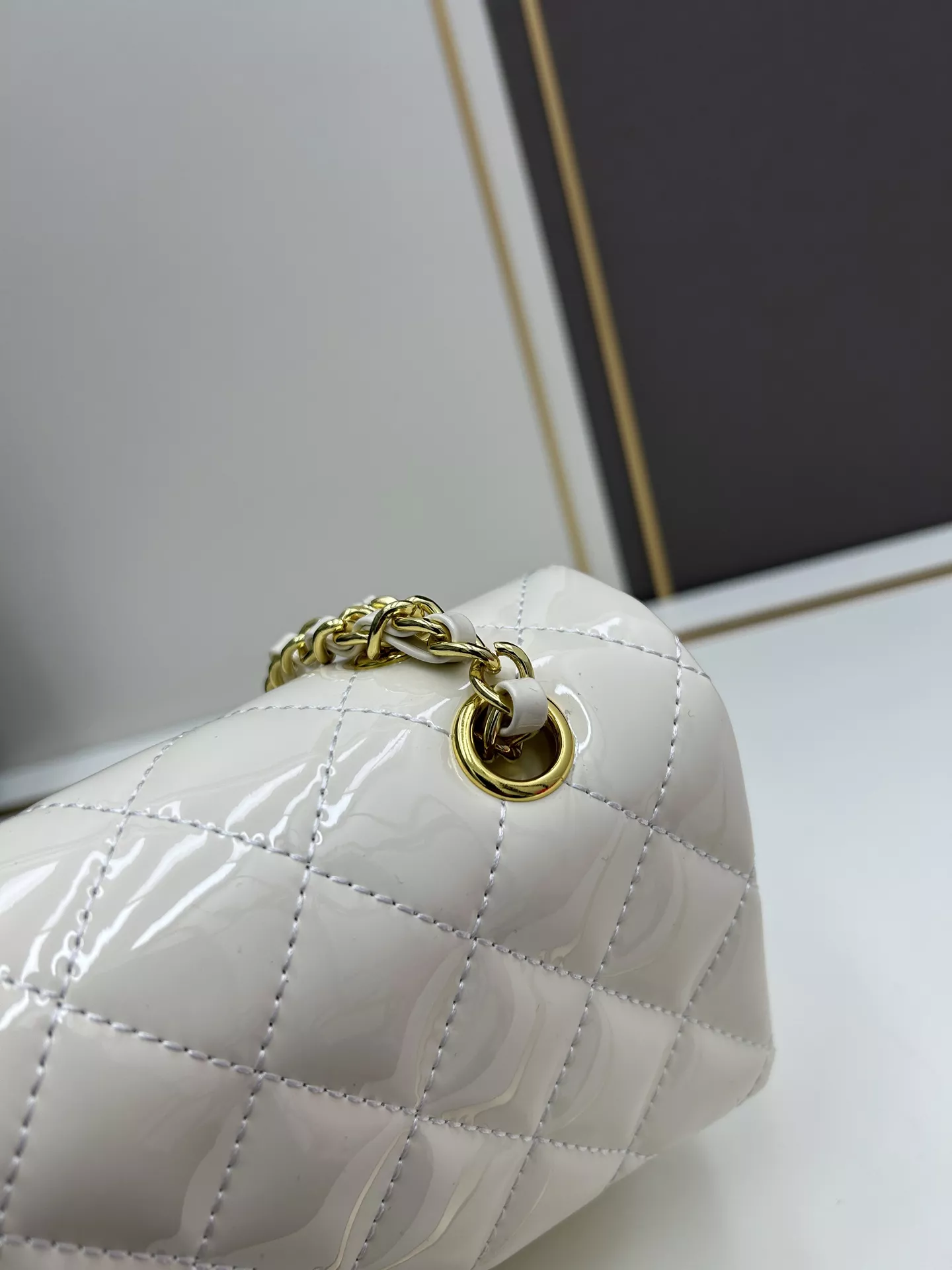 Chanel AAA Quality Shoulder Bags For Women Practical 2109