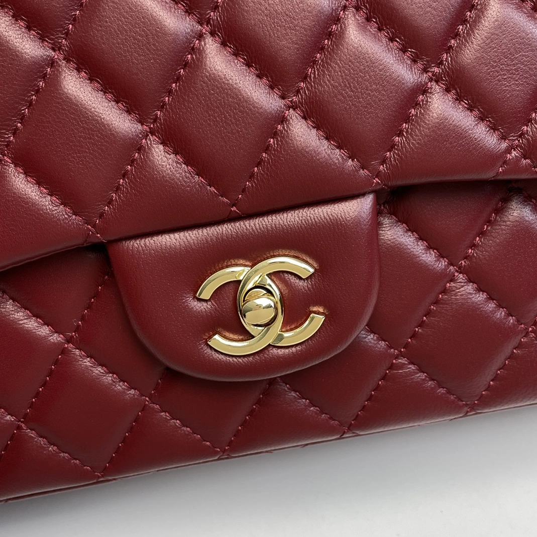 Chanel AAA Quality Shoulder Bags For Women Practical 959