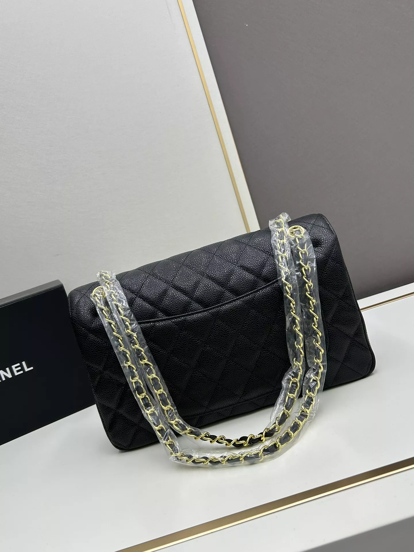 Chanel AAA Quality Shoulder Bags For Women Refined 2240