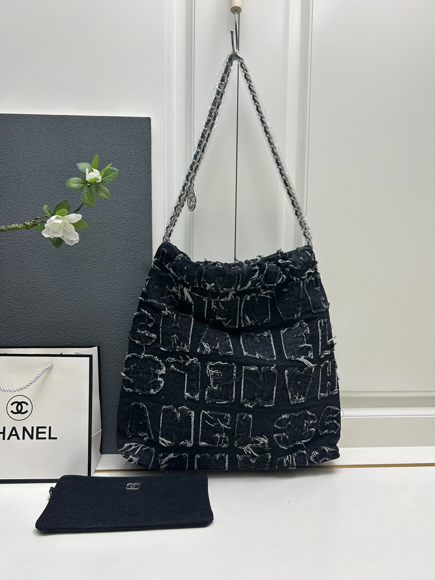Chanel AAA Quality Shoulder Bags For Women Refined 9955