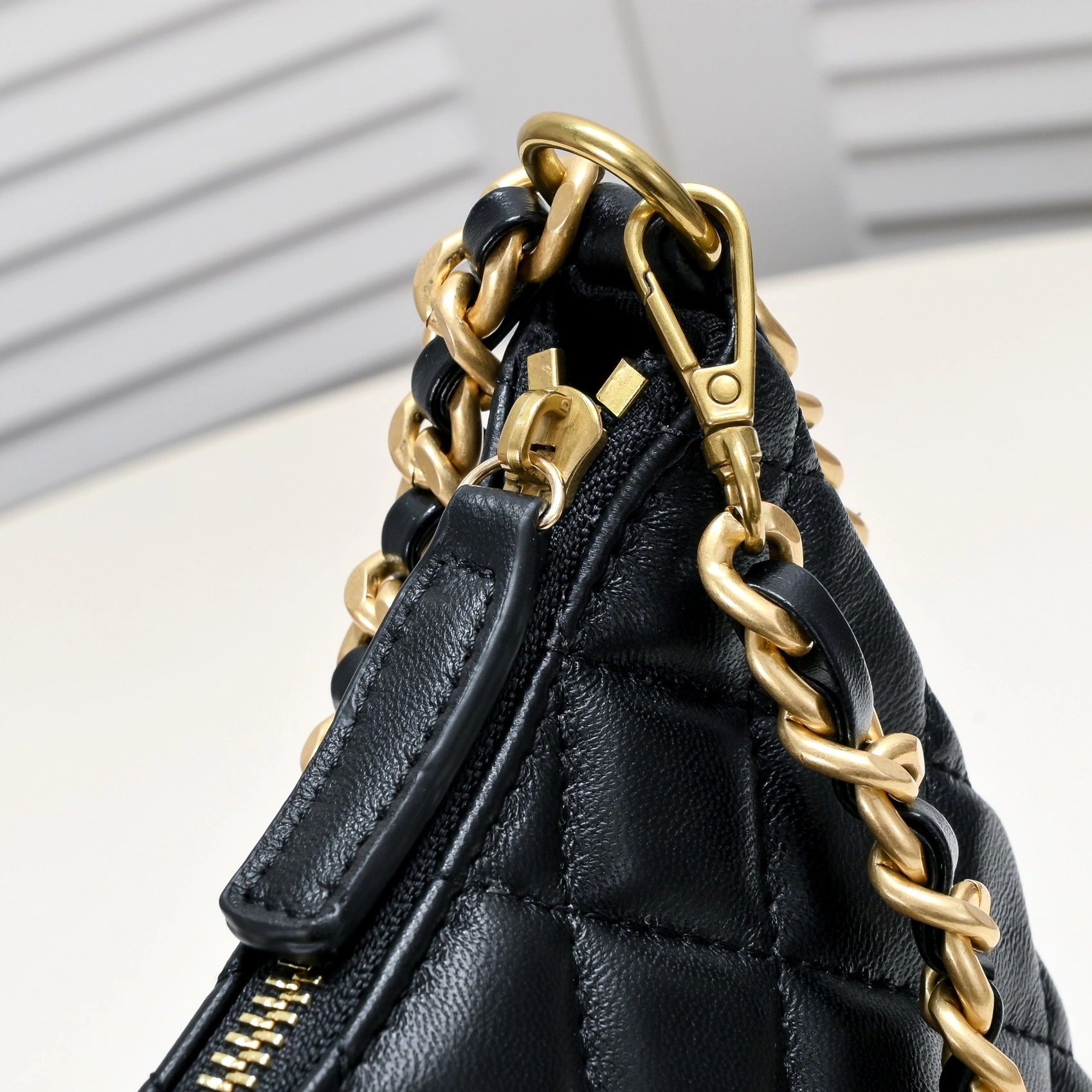 Chanel AAA Quality Shoulder Bags For Women Resilient 7853