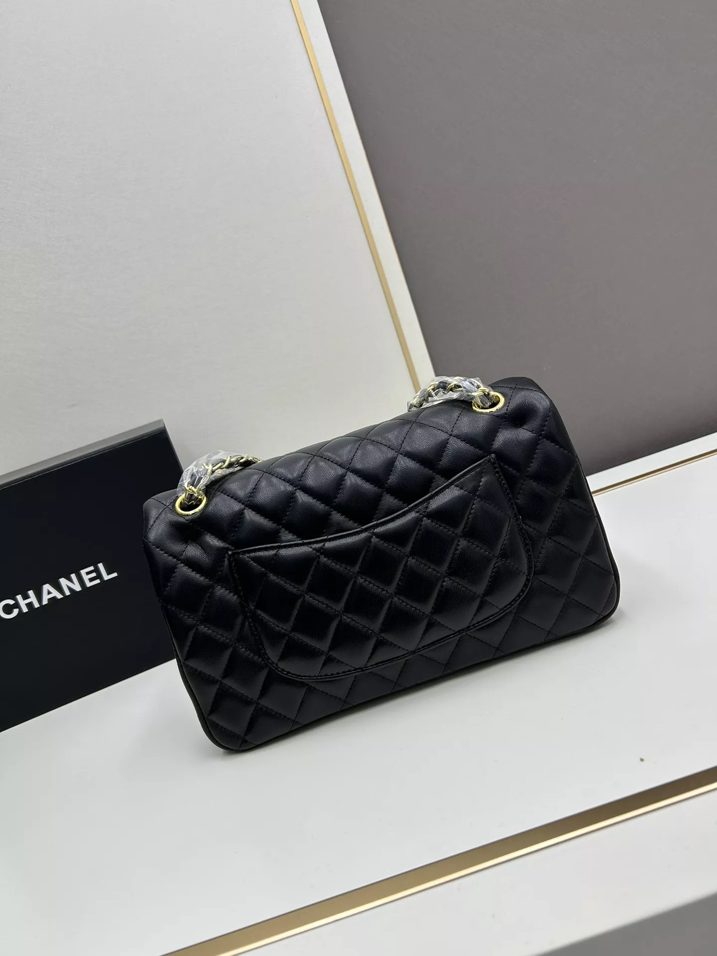 Chanel AAA Quality Shoulder Bags For Women Soft 559