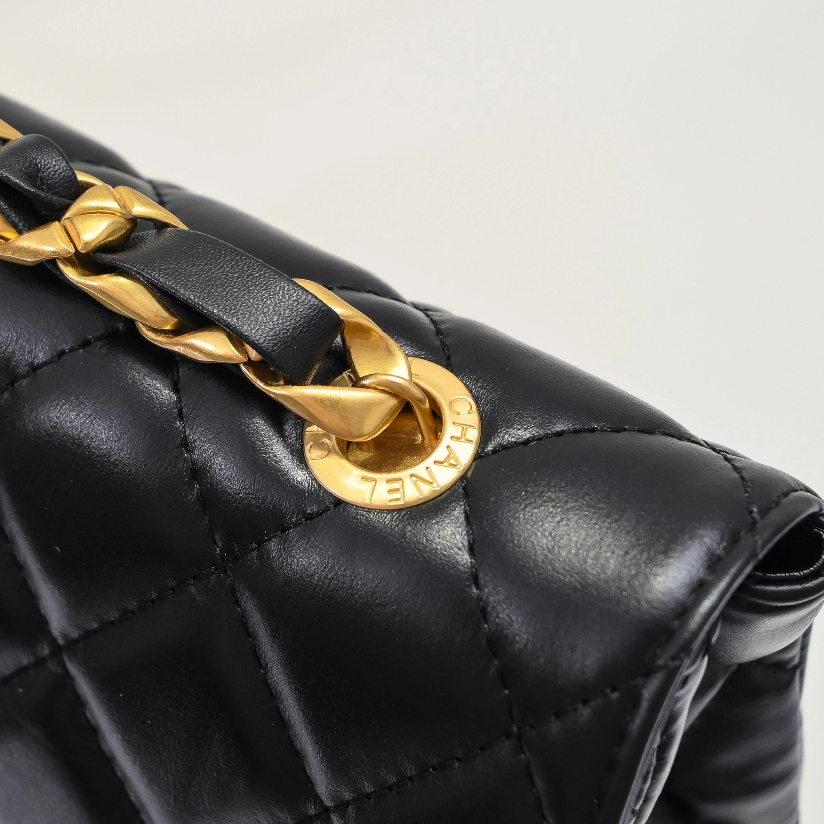 Chanel AAA Quality Shoulder Bags For Women StreetReady 6313