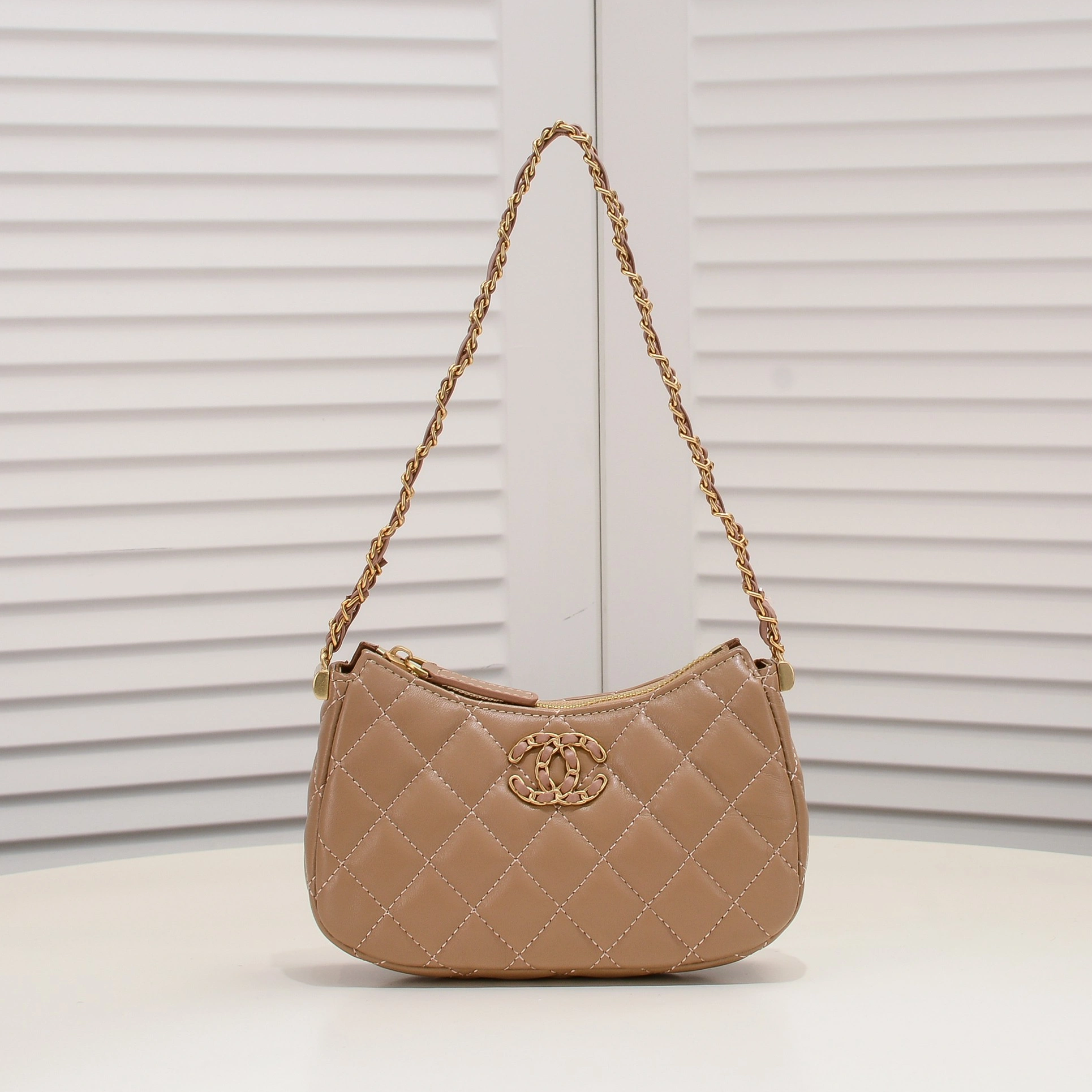 Chanel AAA Quality Shoulder Bags For Women Timeless 986