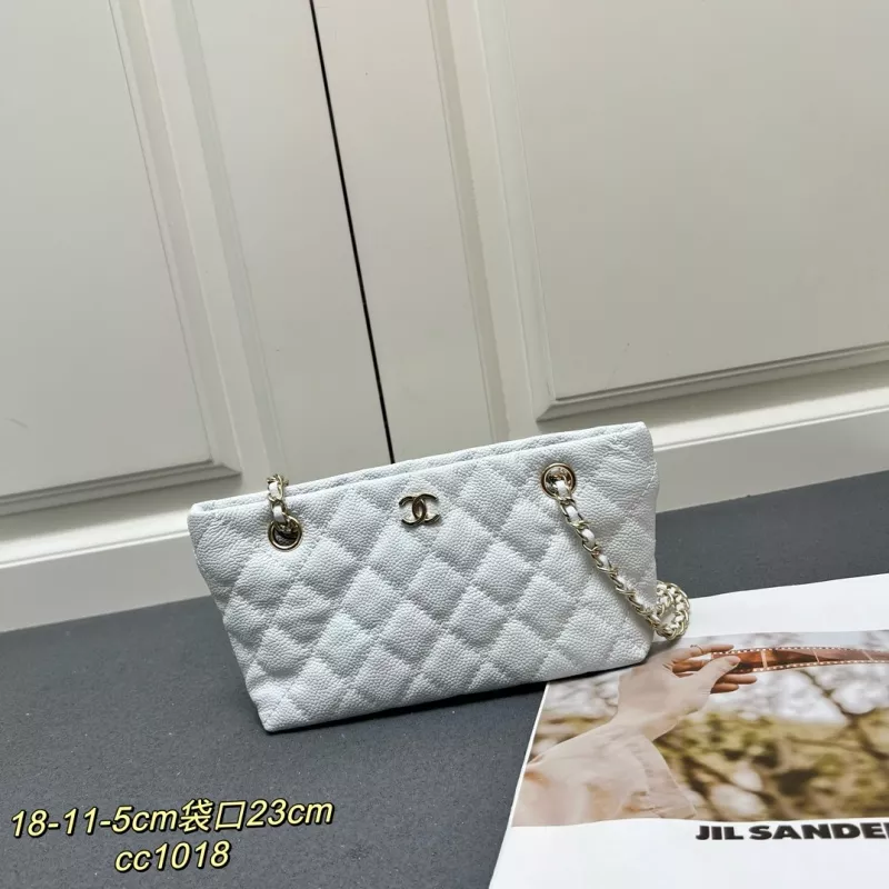 Chanel AAA Quality Shoulder Bags For Women Unique 6945