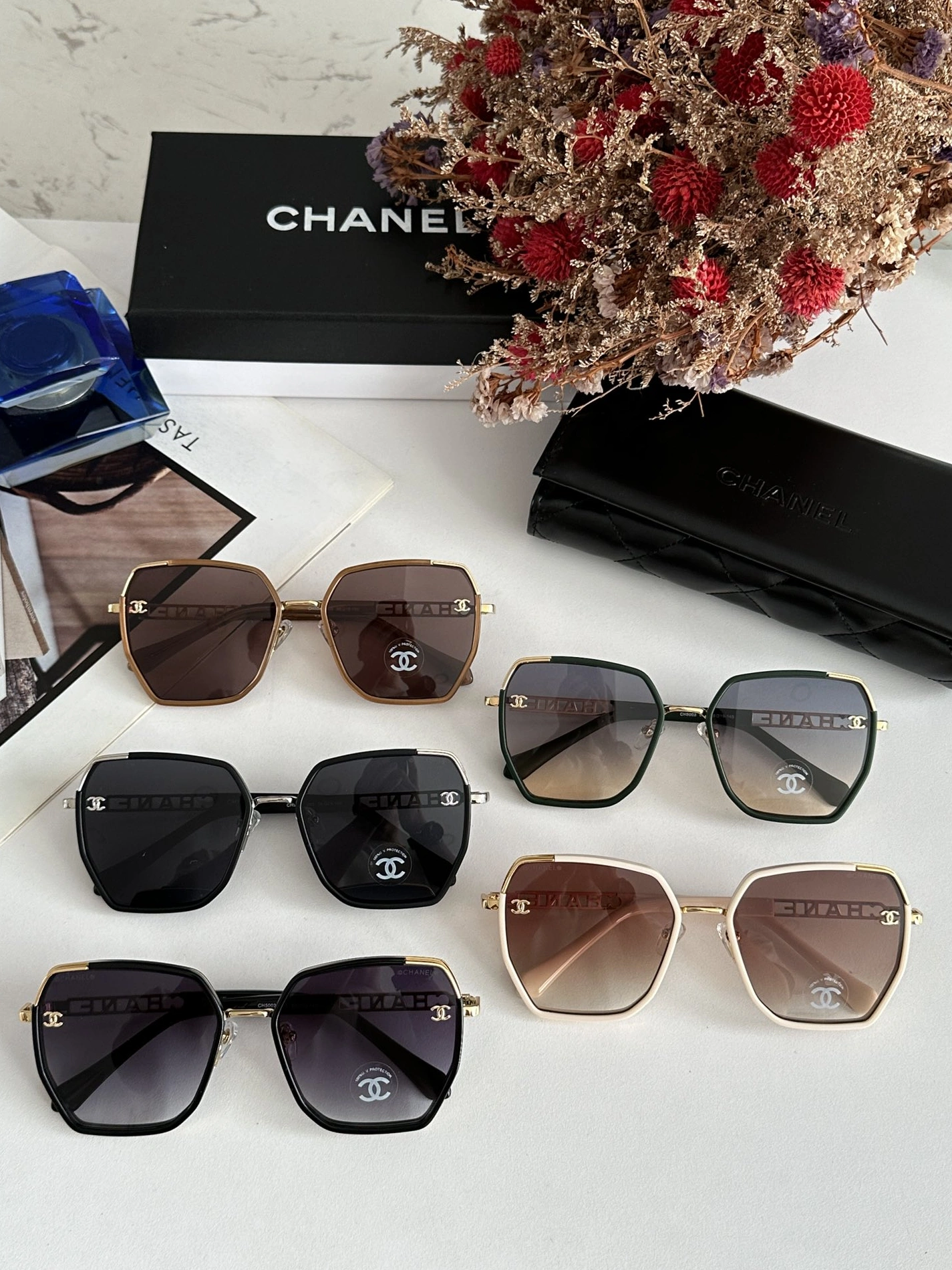 Chanel AAA Quality Sunglasses Bold 3930