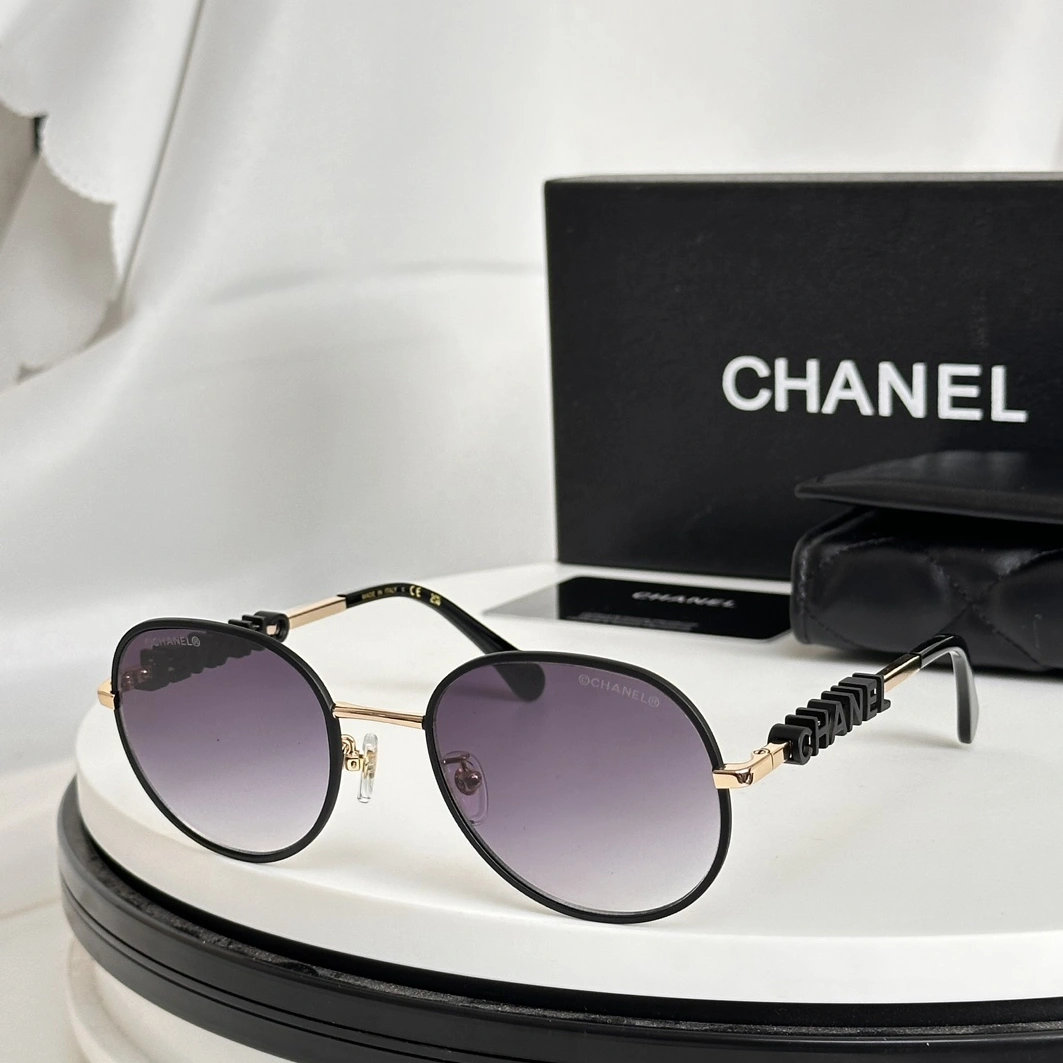 Chanel AAA Quality Sunglasses Bold 5708