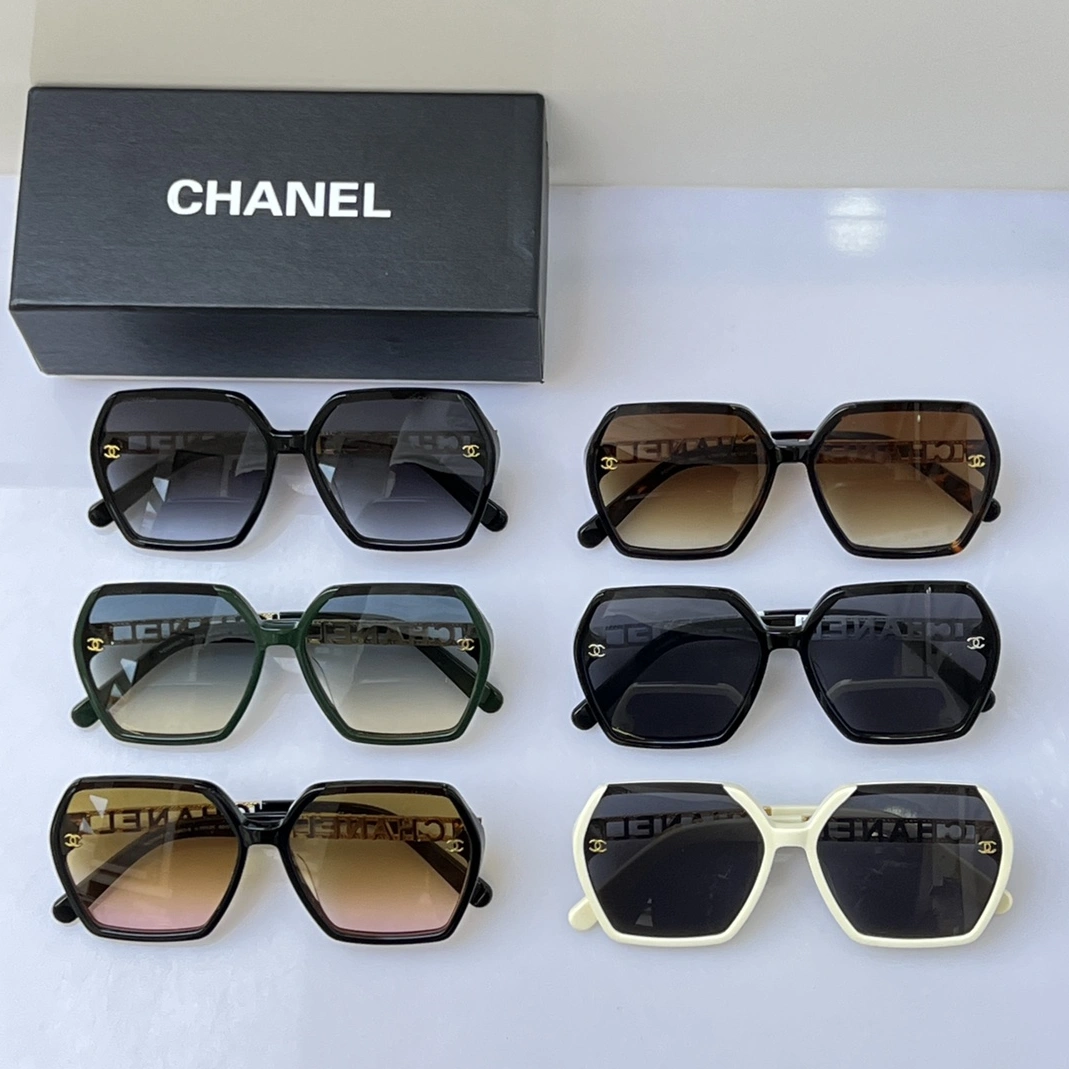 Chanel AAA Quality Sunglasses Bold 8591