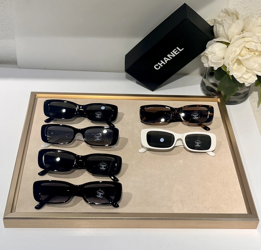 Chanel AAA Quality Sunglasses Breathable 1580