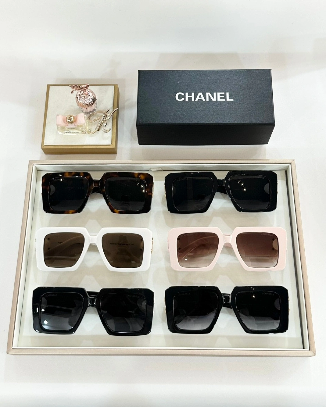 Chanel AAA Quality Sunglasses Breathable 6139